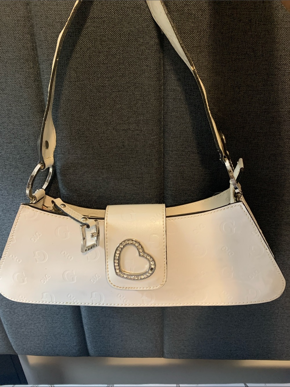 Guess Y2K White Shoulder Bag with Rhinestone Heart Accent and Logo Embossing